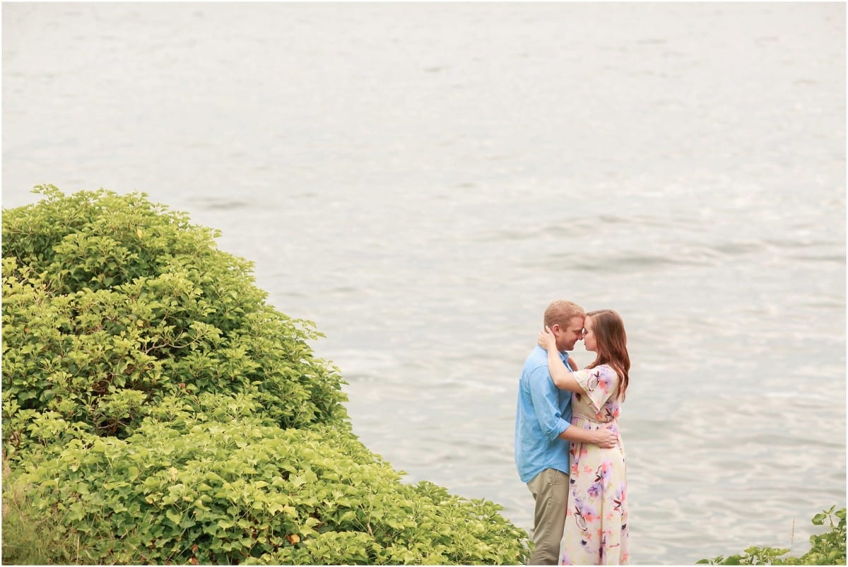 elliott-bay-marina-engagement-session_5226