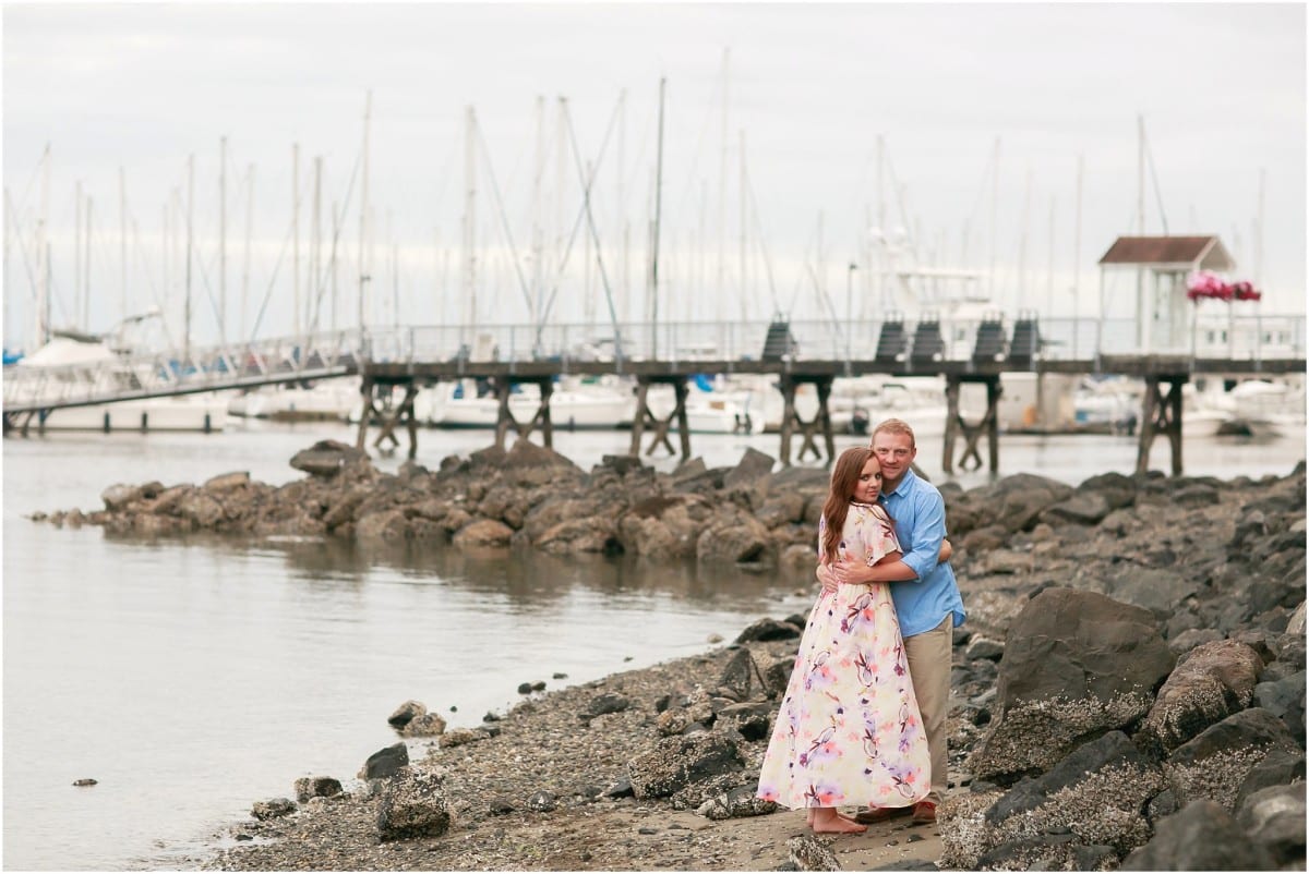 elliott-bay-marina-engagement-session_5228