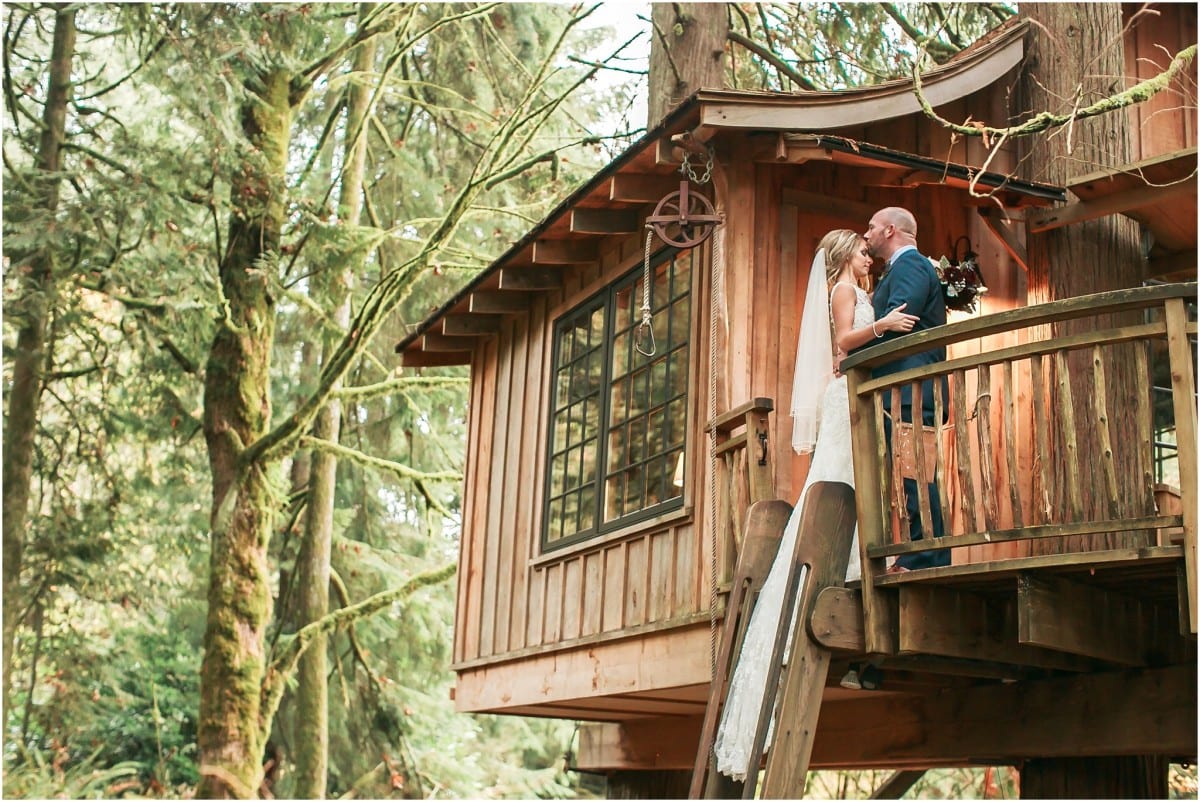 ashley-clay-treehouse-point-elopement_9726