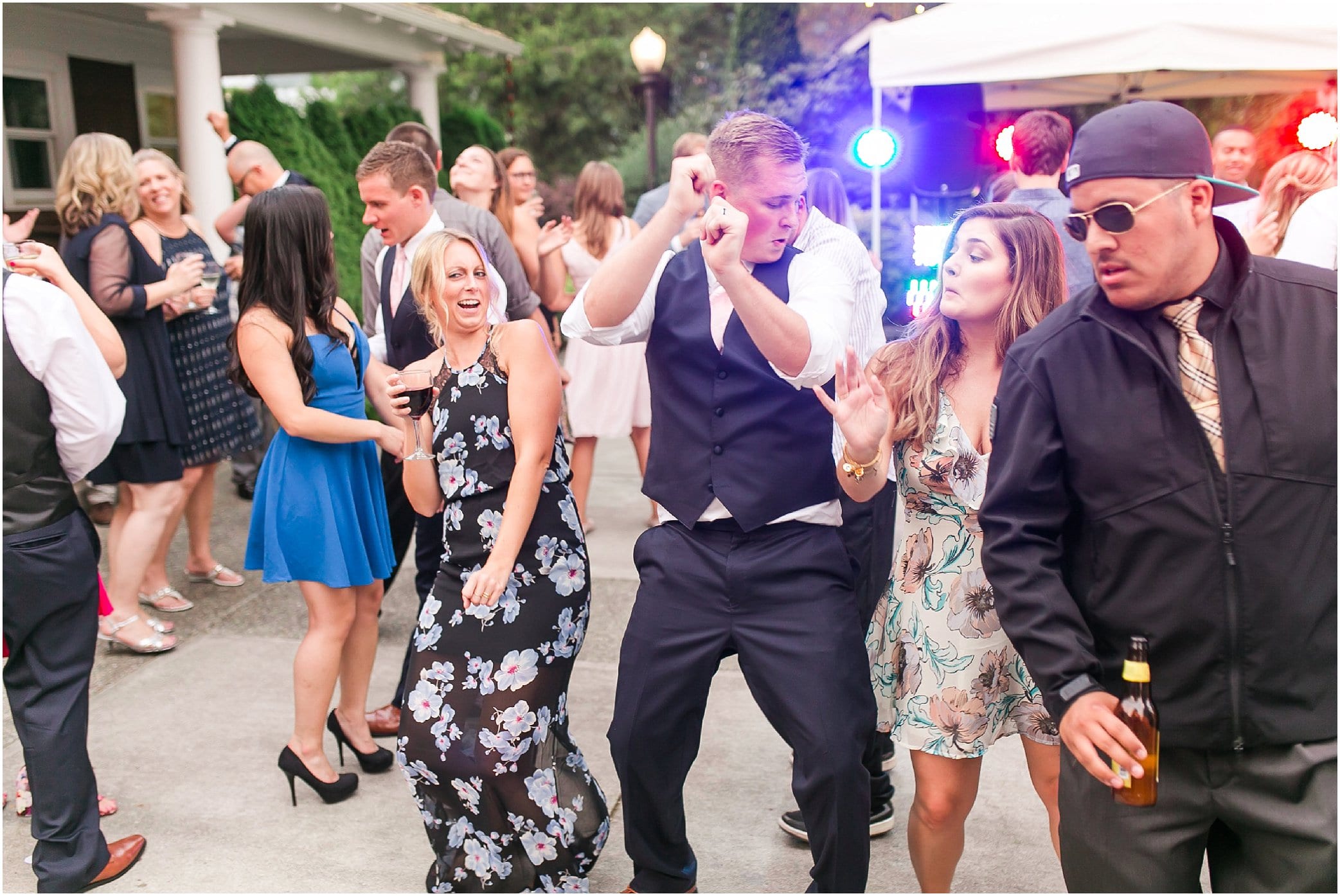 dancing at a wedding 